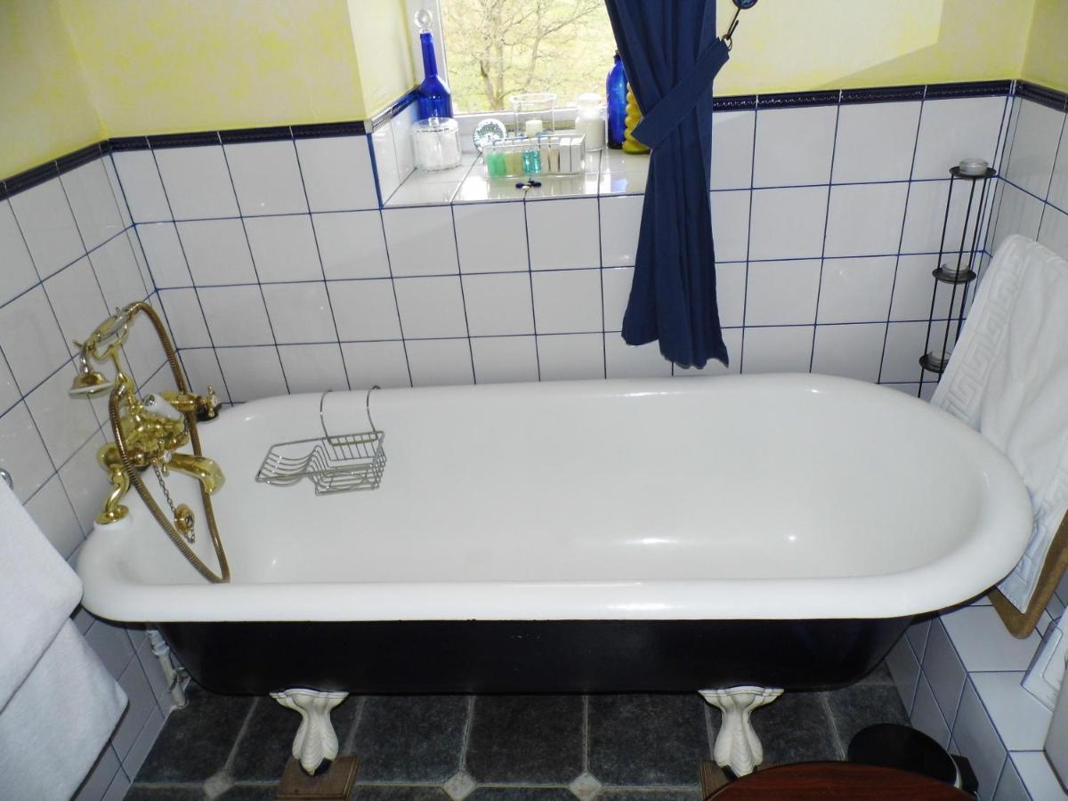 Penmachno Hall - Self Catering *
