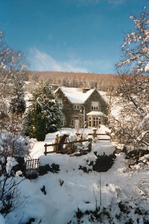 Penmachno Hall - Self Catering * Betws-y-Coed