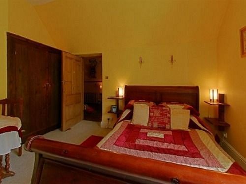 Penmachno Hall - Self Catering *